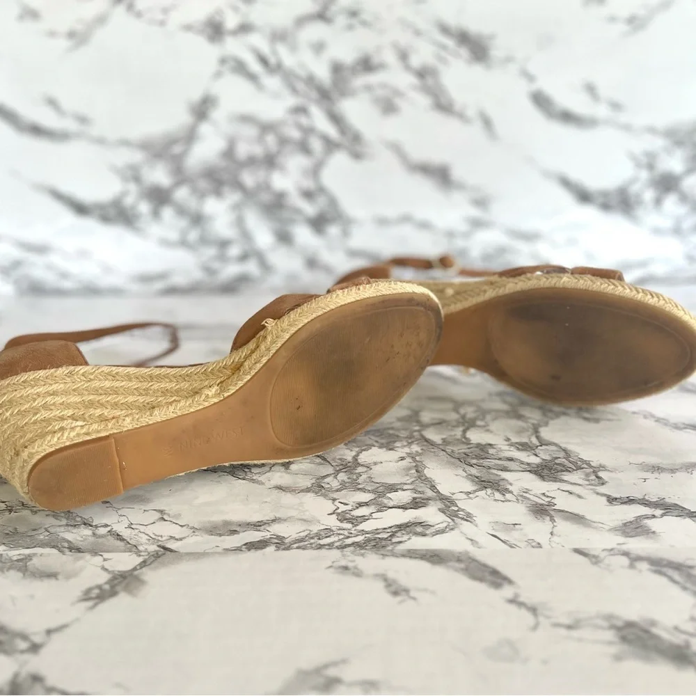 Nine West Jeranna Espadrille Tan Suede Ankle Strap Wedge Sandals 10